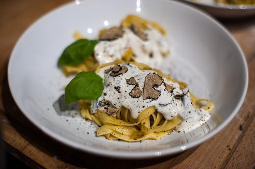 Nudeln mit Trüffel-Mascarpone