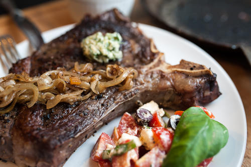 Sous-vide Rinderkotelette