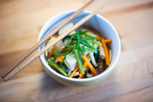 Gemüsesuppe "Miso-Art"